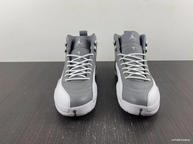 9 Retro Particle CT8019-060 Grey Jordan 1017